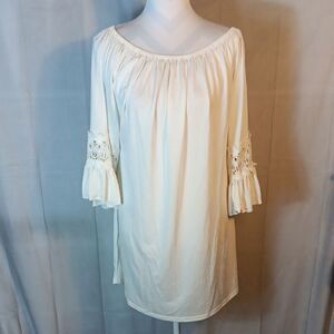 Cream Off-Shoulder Blouse with Lace Sleeves